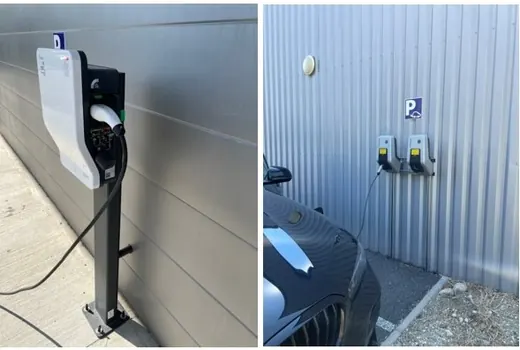 Borne de recharge murale